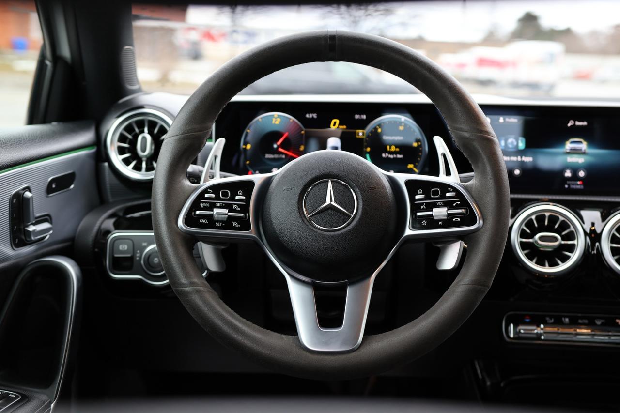 2019 Mercedes-Benz A-Class 4MATIC-AMG/B CAM/CARPLAY/ADAPT CRUISE/PANO ROOF/ME Photo