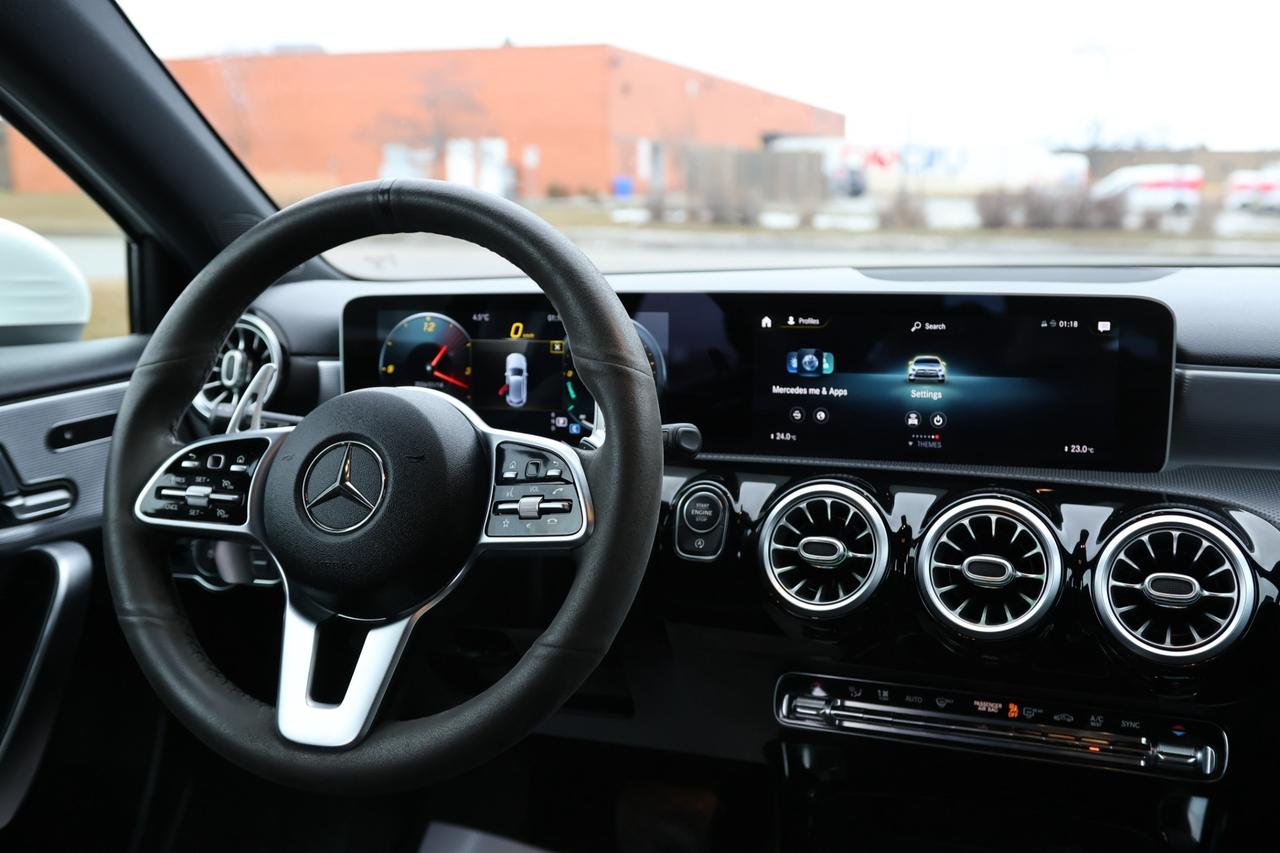 2019 Mercedes-Benz A-Class 4MATIC-AMG/B CAM/CARPLAY/ADAPT CRUISE/PANO ROOF/ME Photo