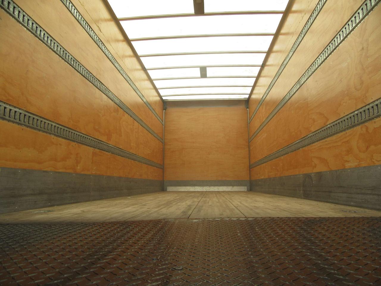 2022 Ford Super Duty F-750 Tractor DIESEL 26 FT ALUMINUM BOX & LARGE POWER LIFTGATE Photo