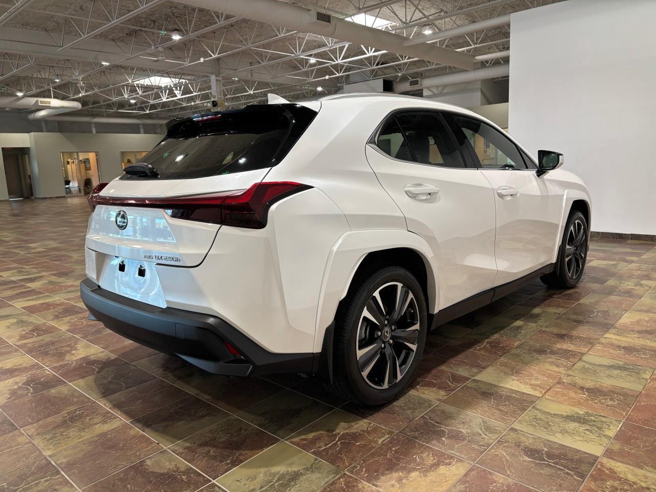 2024 Lexus UX 250H PREMIUM PACKAGE   LEXUS CERTIFIED PRE-OWNED   CARF Photo