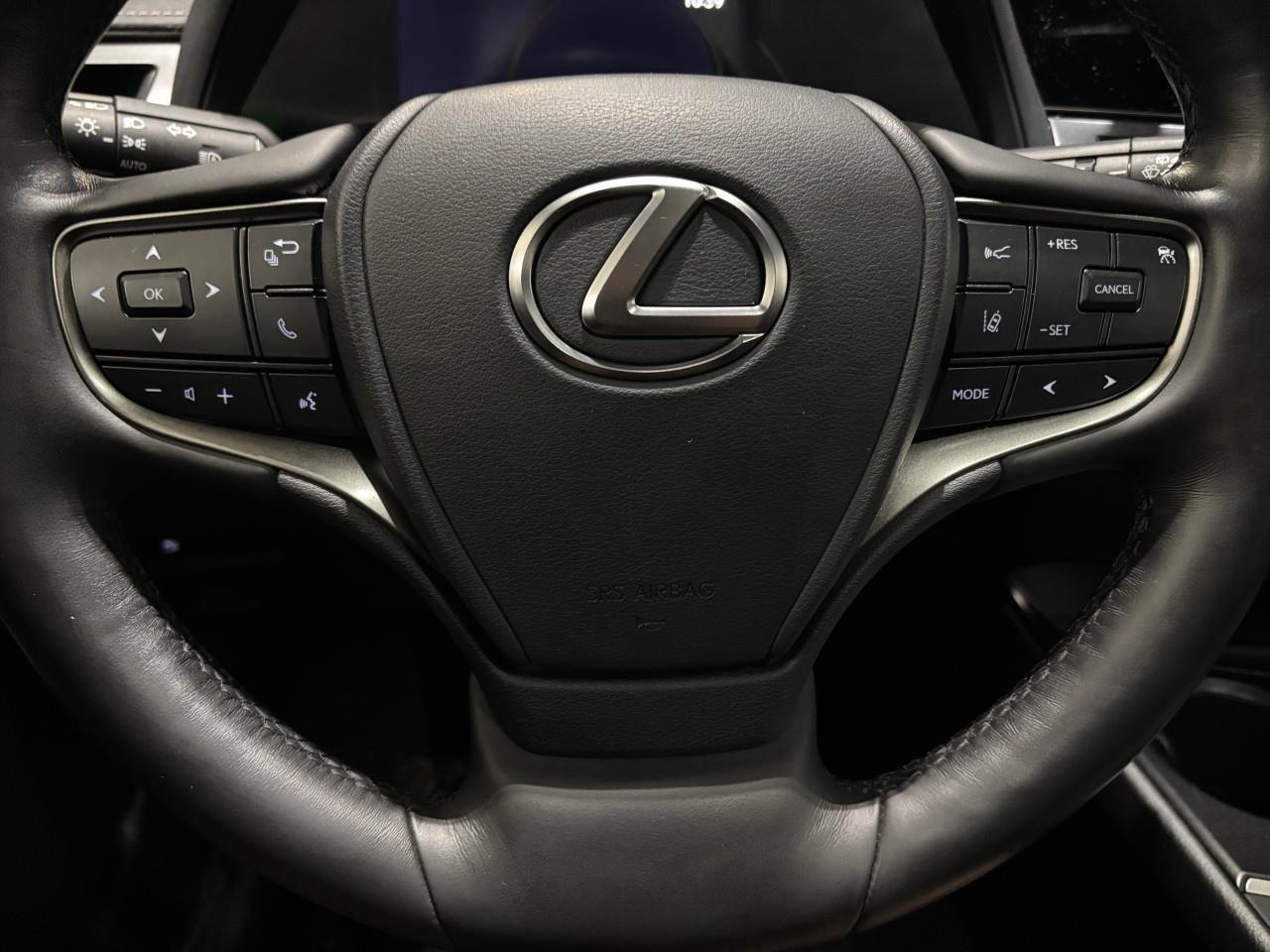 2024 Lexus UX 250H PREMIUM PACKAGE   LEXUS CERTIFIED PRE-OWNED   CARF Photo