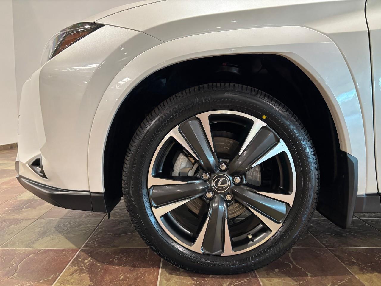 2024 Lexus UX 250H PREMIUM PACKAGE   LEXUS CERTIFIED PRE-OWNED   CARF Photo