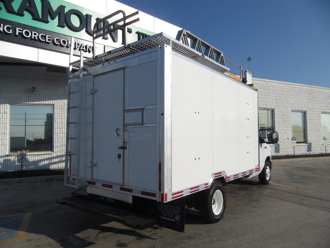 2019 Ford Super Duty E-450 DRW RH-38 LADDER BUCKET & CUSTOM ALUMINUM BOX Photo