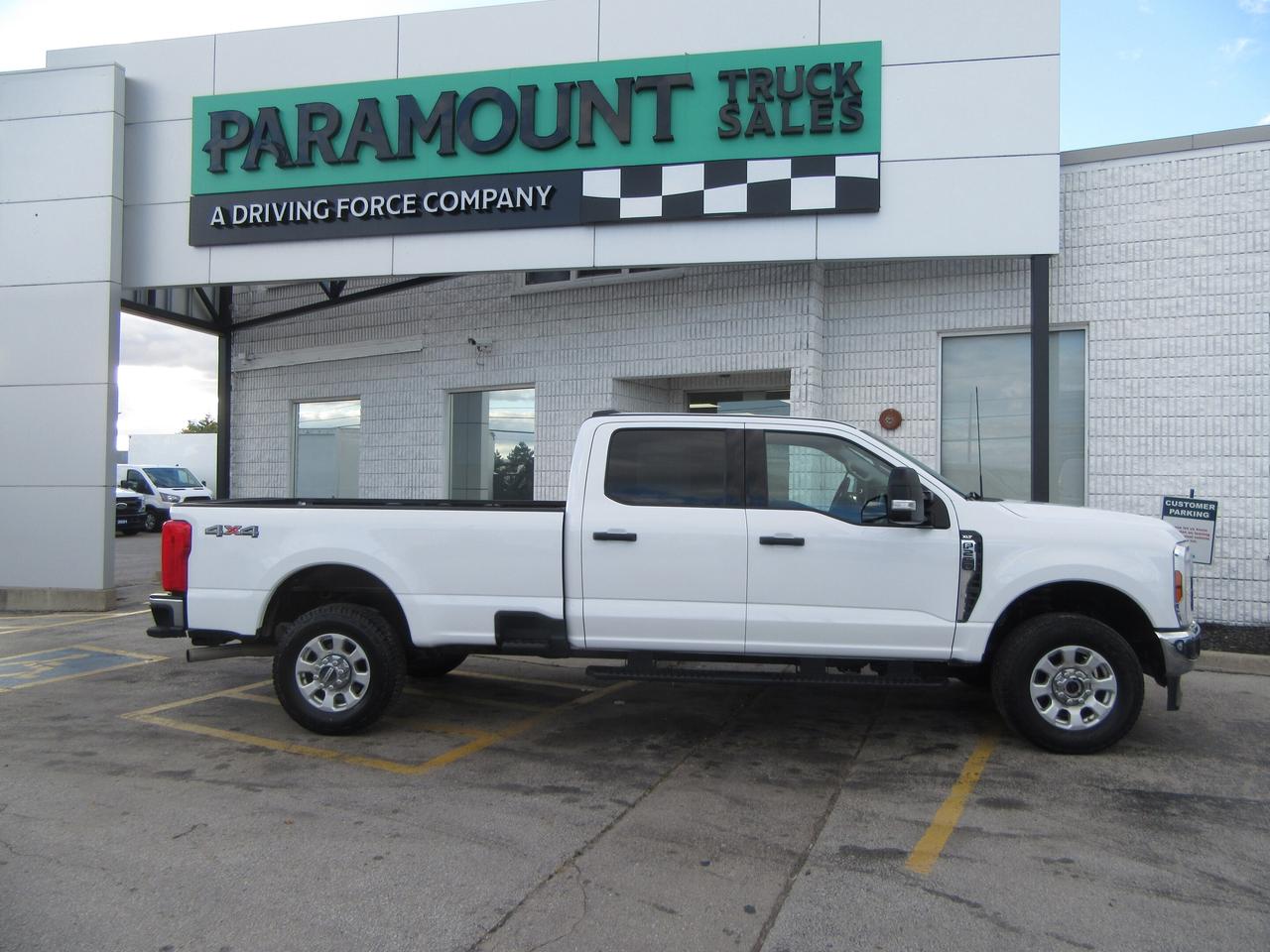 2024 Ford F-250 CREW CAB 4X4 XLT PKG 8 FT LONG BOX Photo