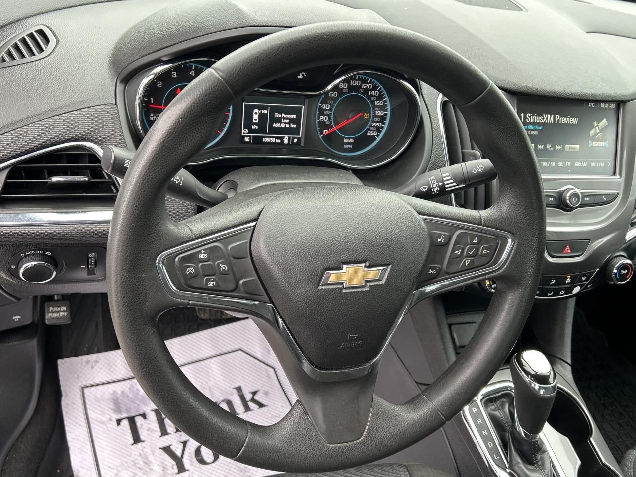 2017 Chevrolet Cruze 4dr Sdn 1.4L LT w-1SD Photo