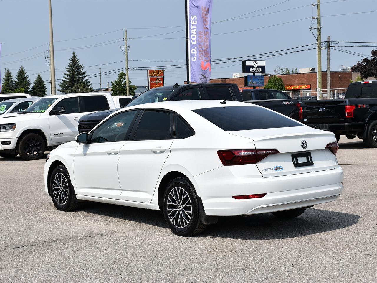 2021 Volkswagen Jetta Comfortline ~Bluetooth ~Heated Seats ~Alloys ~Cam Photo4