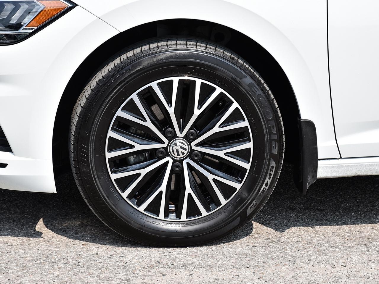 2021 Volkswagen Jetta Comfortline ~Bluetooth ~Heated Seats ~Alloys ~Cam Photo