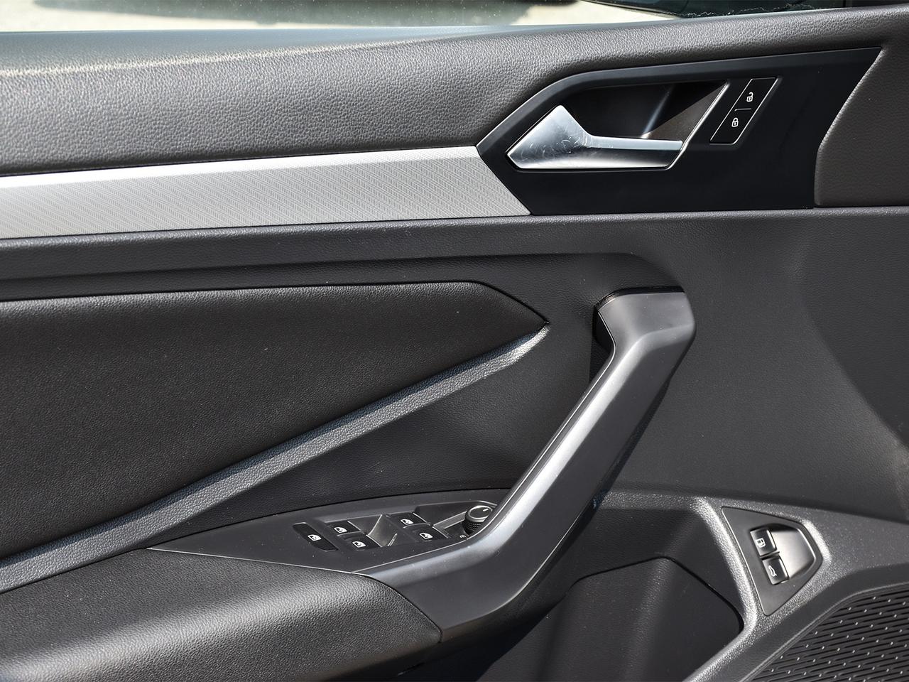 2021 Volkswagen Jetta Comfortline ~Bluetooth ~Heated Seats ~Alloys ~Cam Photo