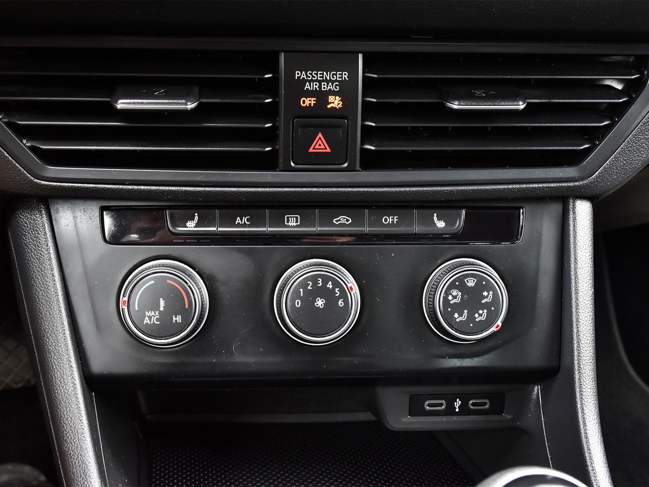 2021 Volkswagen Jetta Comfortline ~Bluetooth ~Heated Seats ~Alloys ~Cam Photo