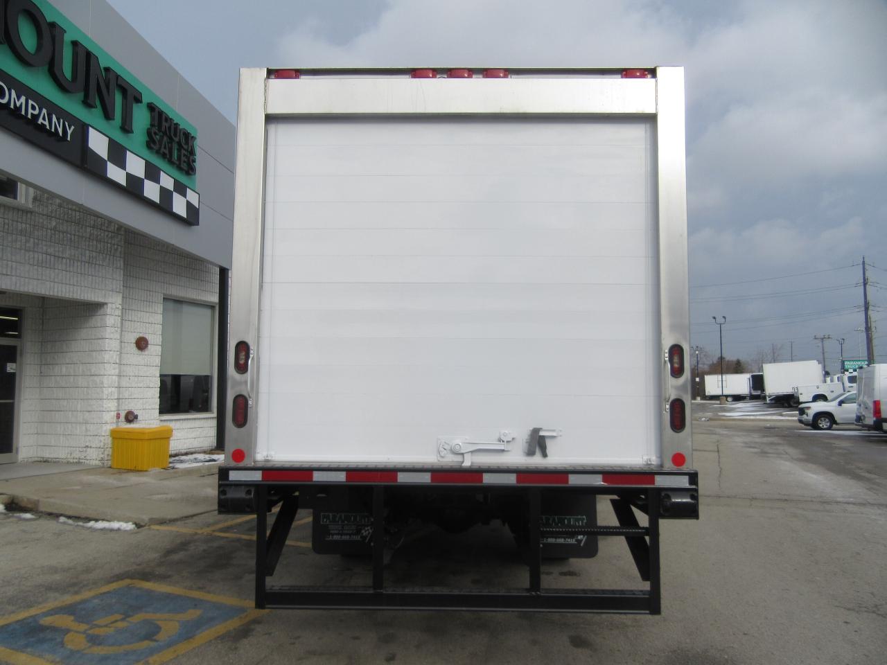 2020 Hino 195 Commercial DIESEL 20FT BOX CARRIER SELF CONTAINED REEFER Photo