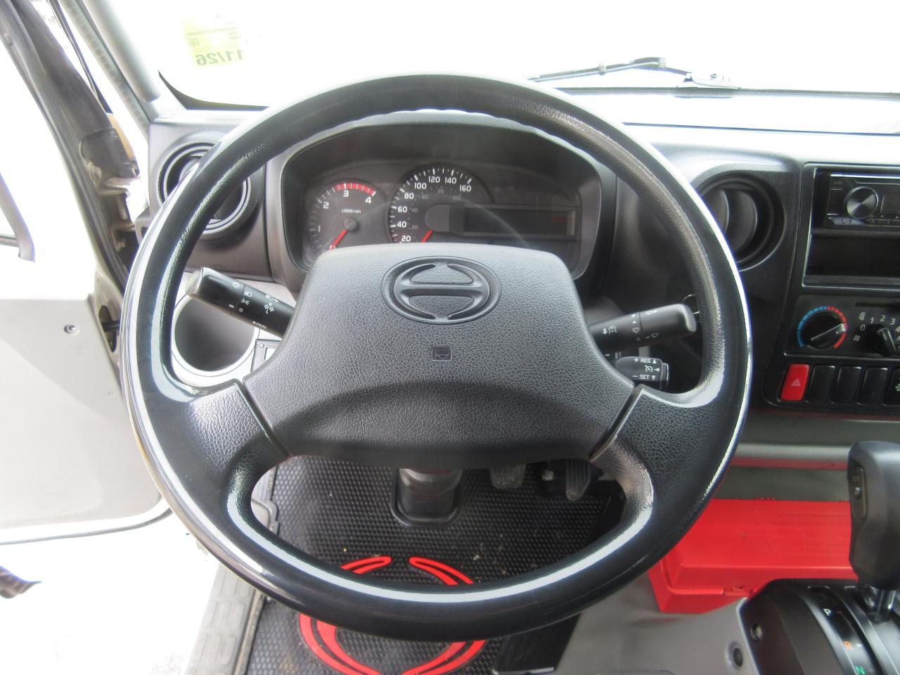 2020 Hino 195 Commercial DIESEL 20FT BOX CARRIER SELF CONTAINED REEFER Photo