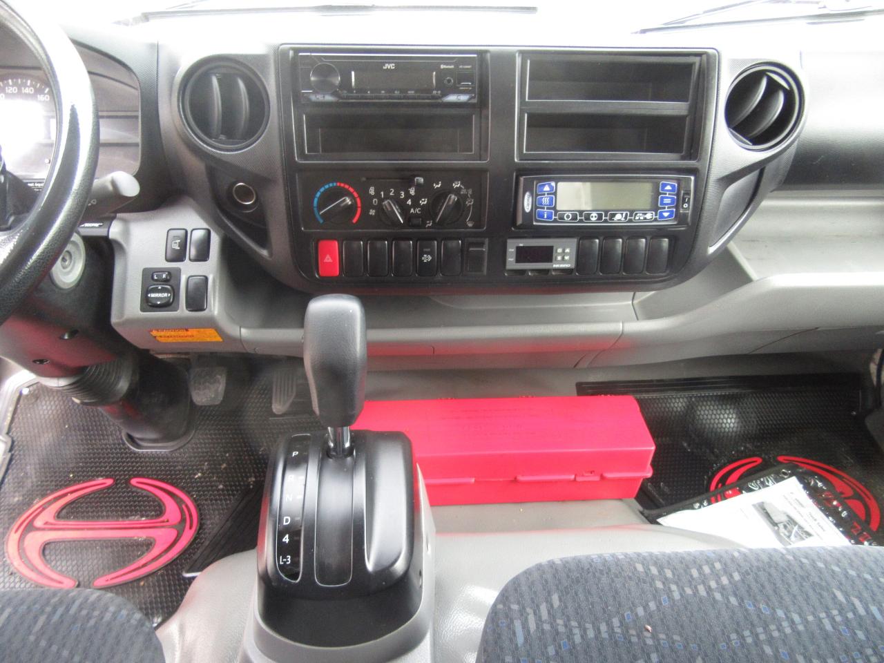 2020 Hino 195 Commercial DIESEL 20FT BOX CARRIER SELF CONTAINED REEFER Photo