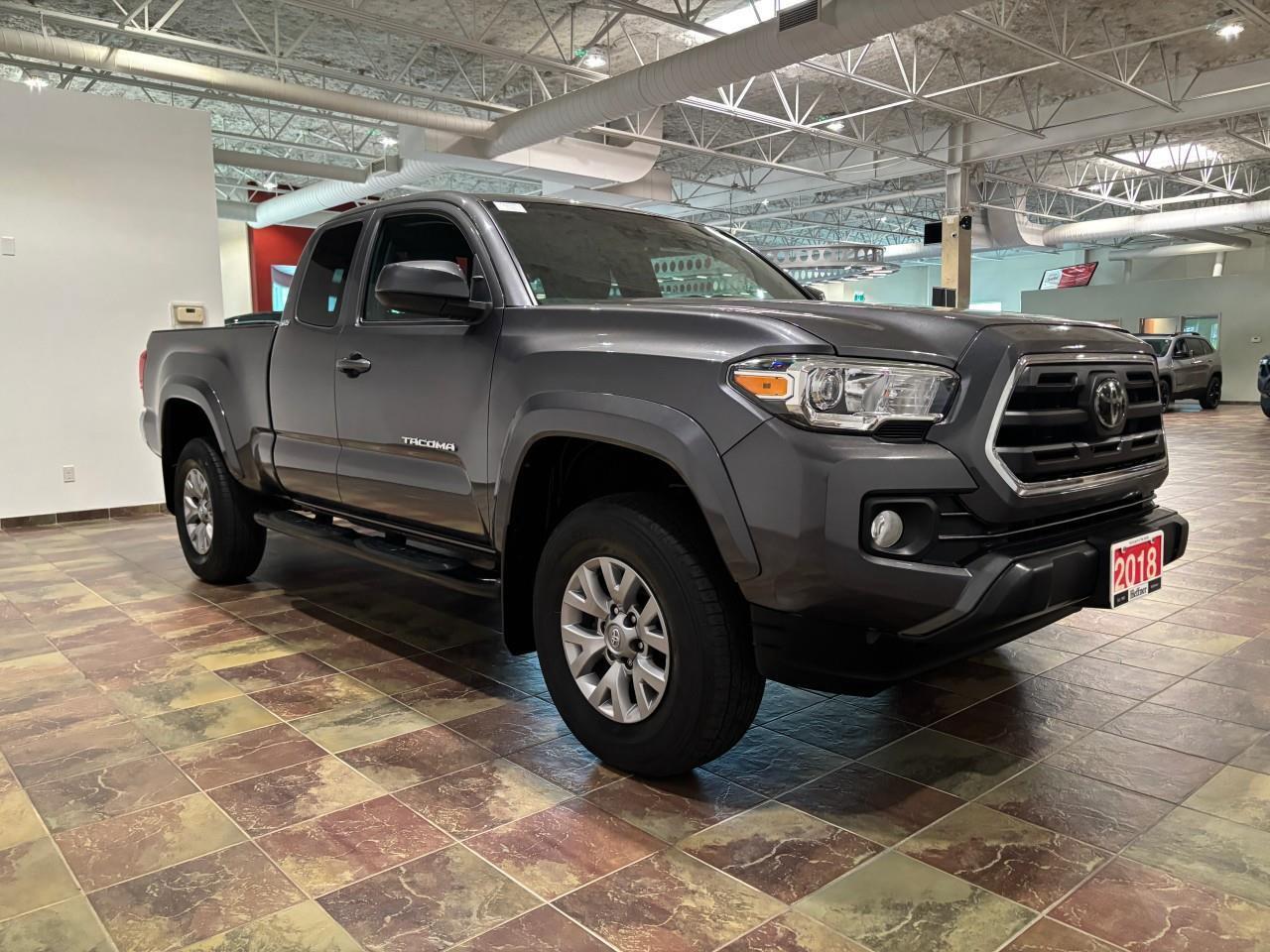2018 Toyota Tacoma SR5 Photo