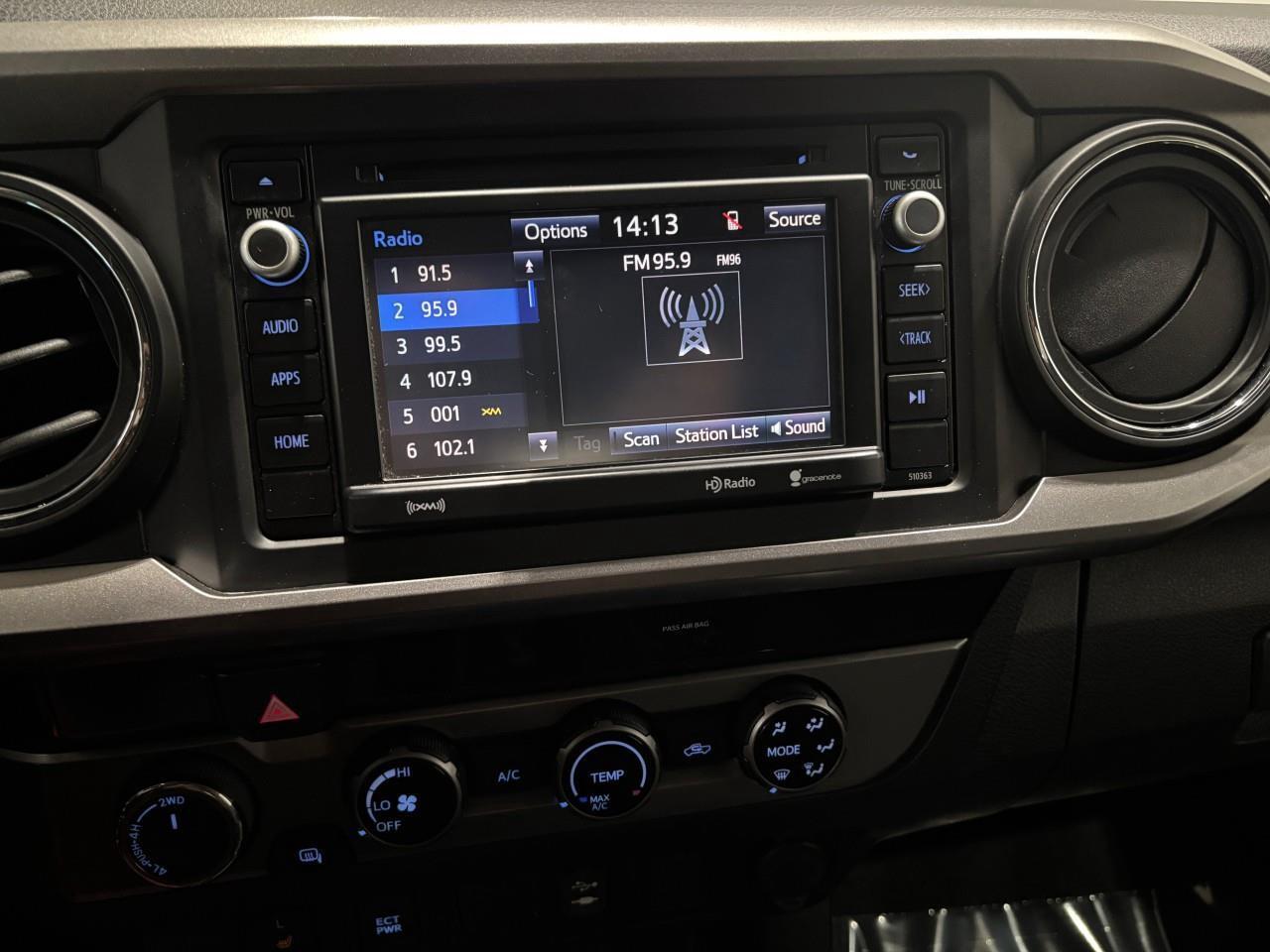 2018 Toyota Tacoma SR5 Photo