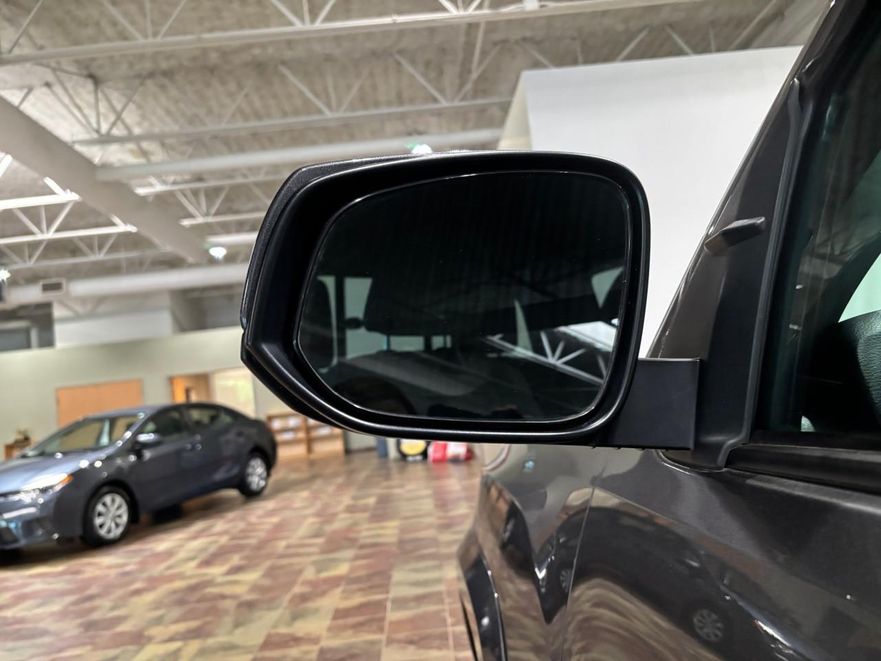 2018 Toyota Tacoma SR5 Photo