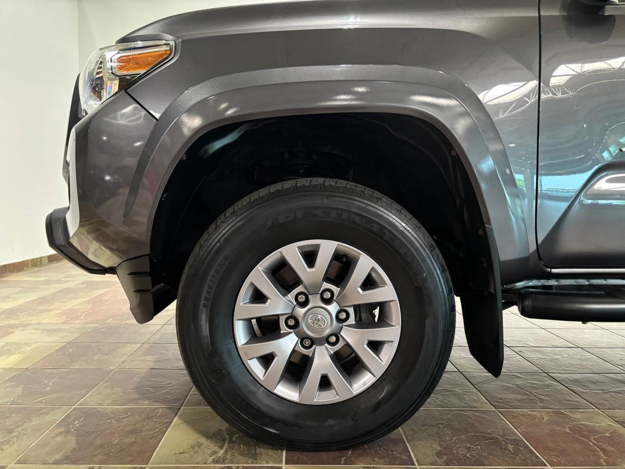 2018 Toyota Tacoma SR5 Photo