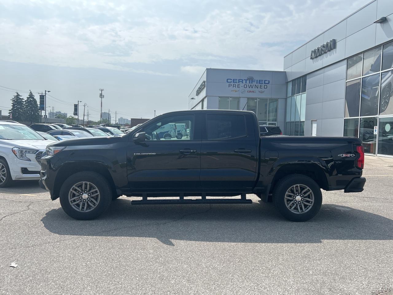 2023 Chevrolet Colorado 4WD Crew Cab LT Photo