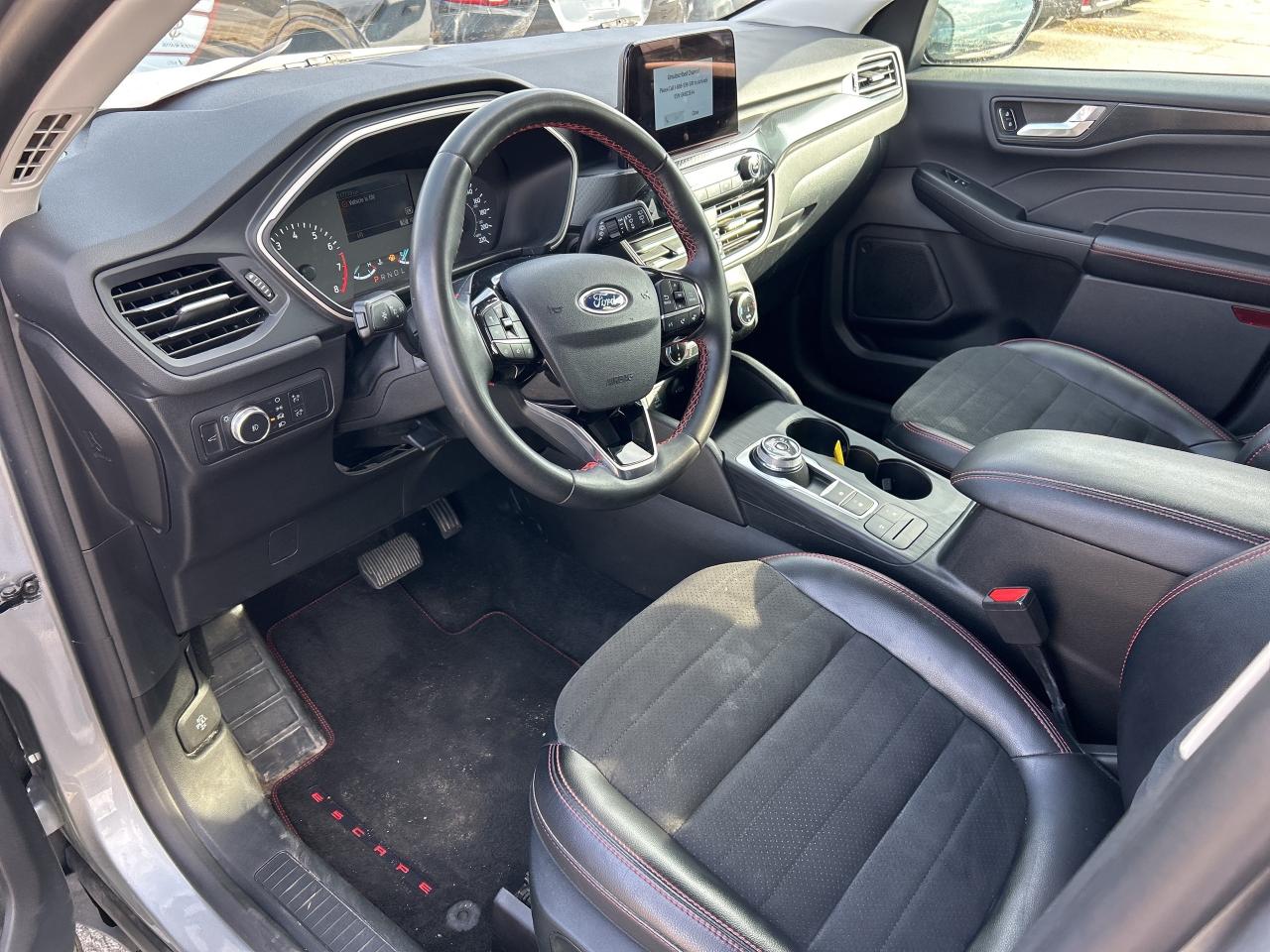 2022 Ford Escape SEL STEALTH, 2.0L, REMOTE START, CLEAN CARFAX! Photo