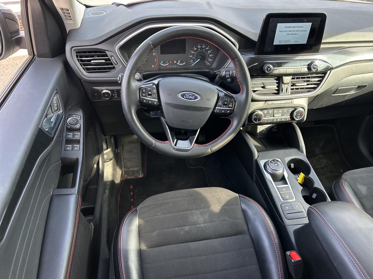 2022 Ford Escape SEL STEALTH, 2.0L, REMOTE START, CLEAN CARFAX! Photo