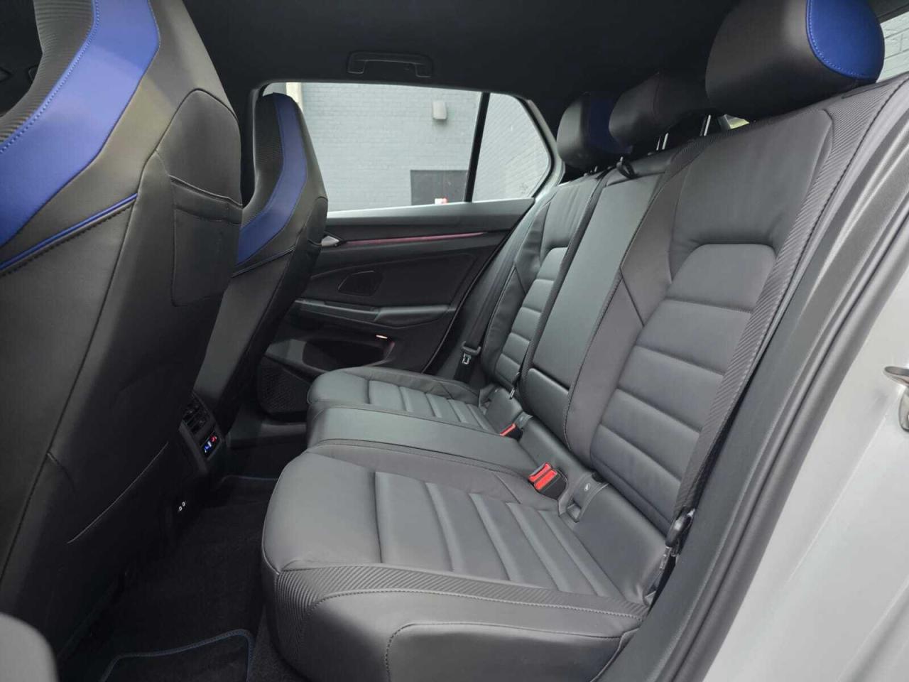 2025 Volkswagen Golf R DSG Photo