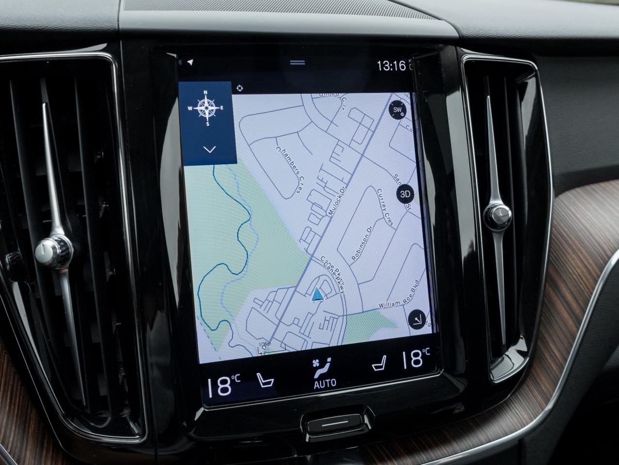 2021 Volvo XC60 Recharge T8 eAWD PHEV Inscription Exp  CPO Photo