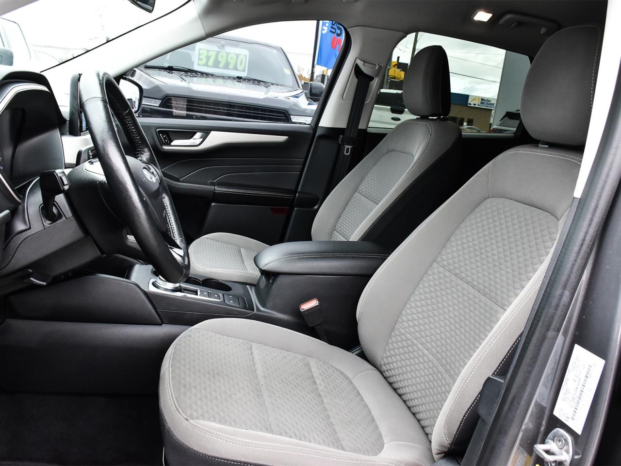 2021 Ford Escape SE AWD ~Nav ~Cam ~Heated Seats ~Bluetooth ~Alloys Photo