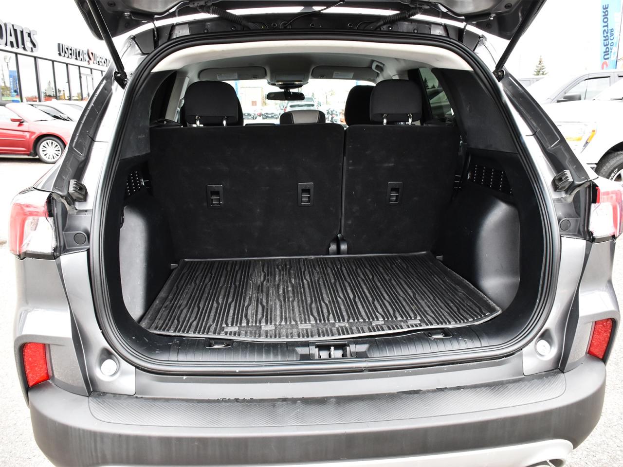 2021 Ford Escape SE AWD ~Nav ~Cam ~Heated Seats ~Bluetooth ~Alloys Photo