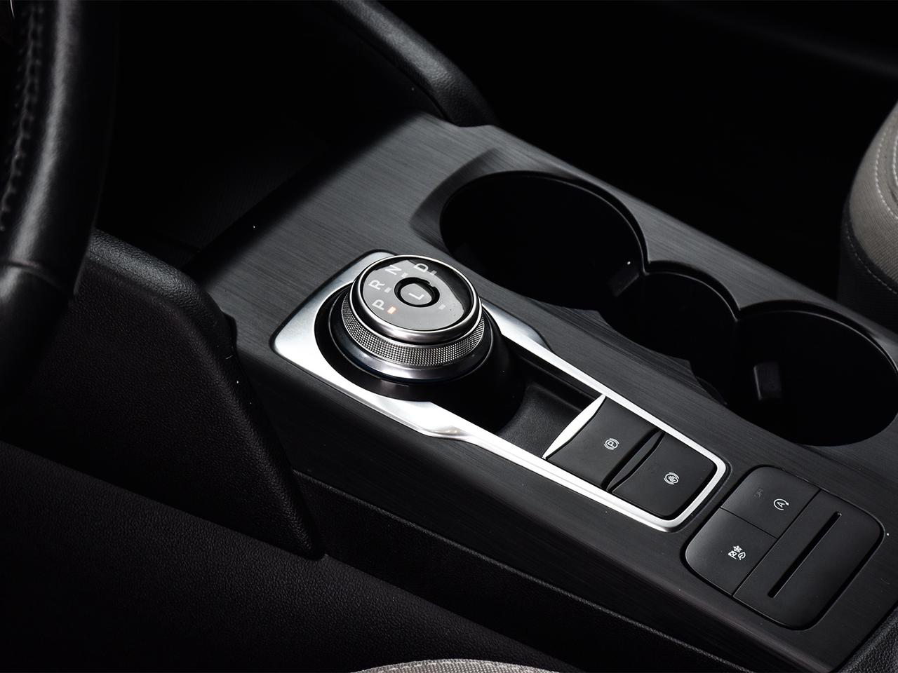 2021 Ford Escape SE AWD ~Nav ~Cam ~Heated Seats ~Bluetooth ~Alloys Photo