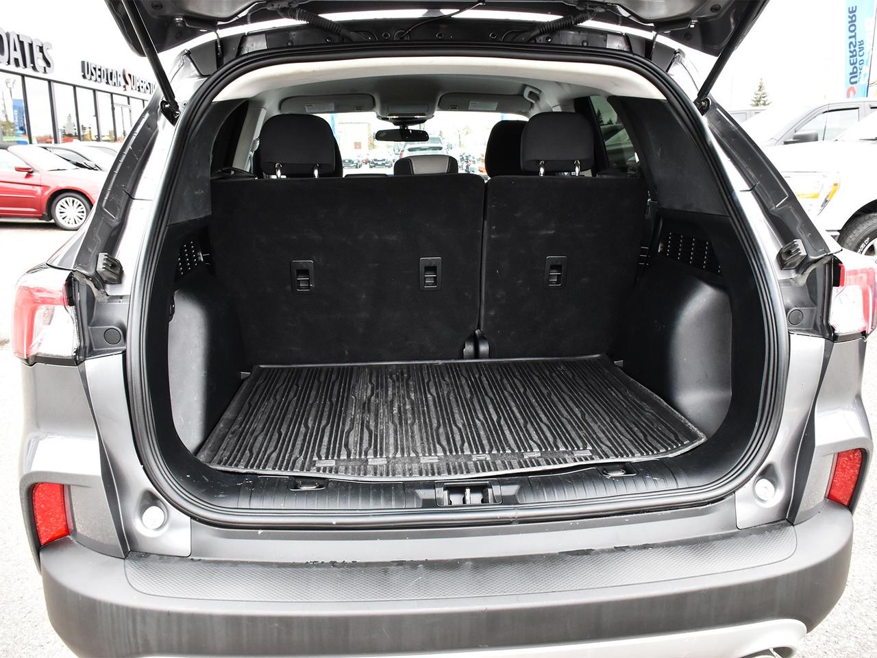 2021 Ford Escape SE AWD ~Nav ~Cam ~Heated Seats ~Bluetooth ~Alloys Photo