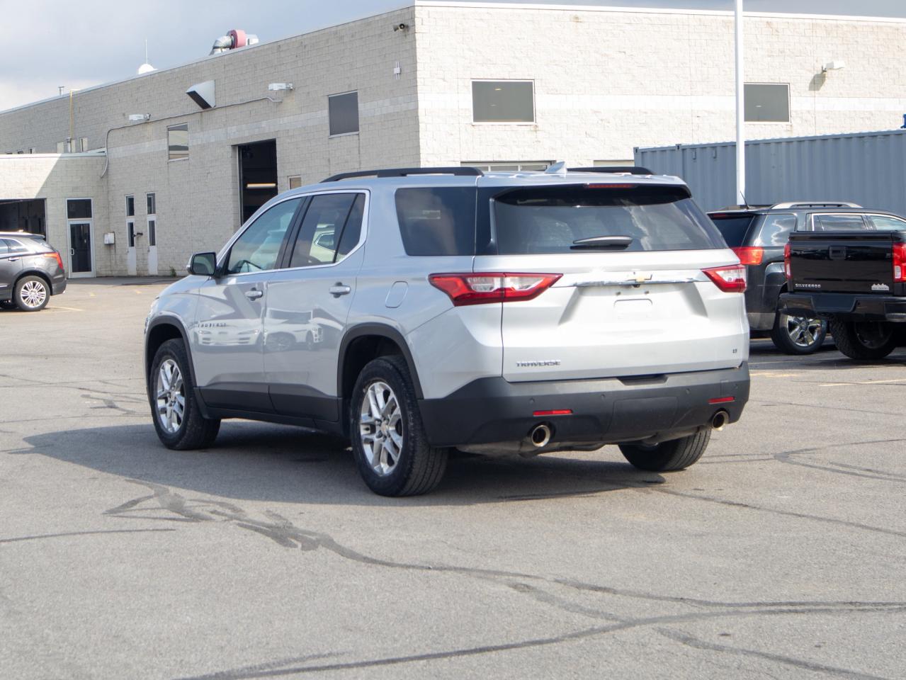 2021 Chevrolet Traverse LT Cloth - Passenger Sensing System Photo