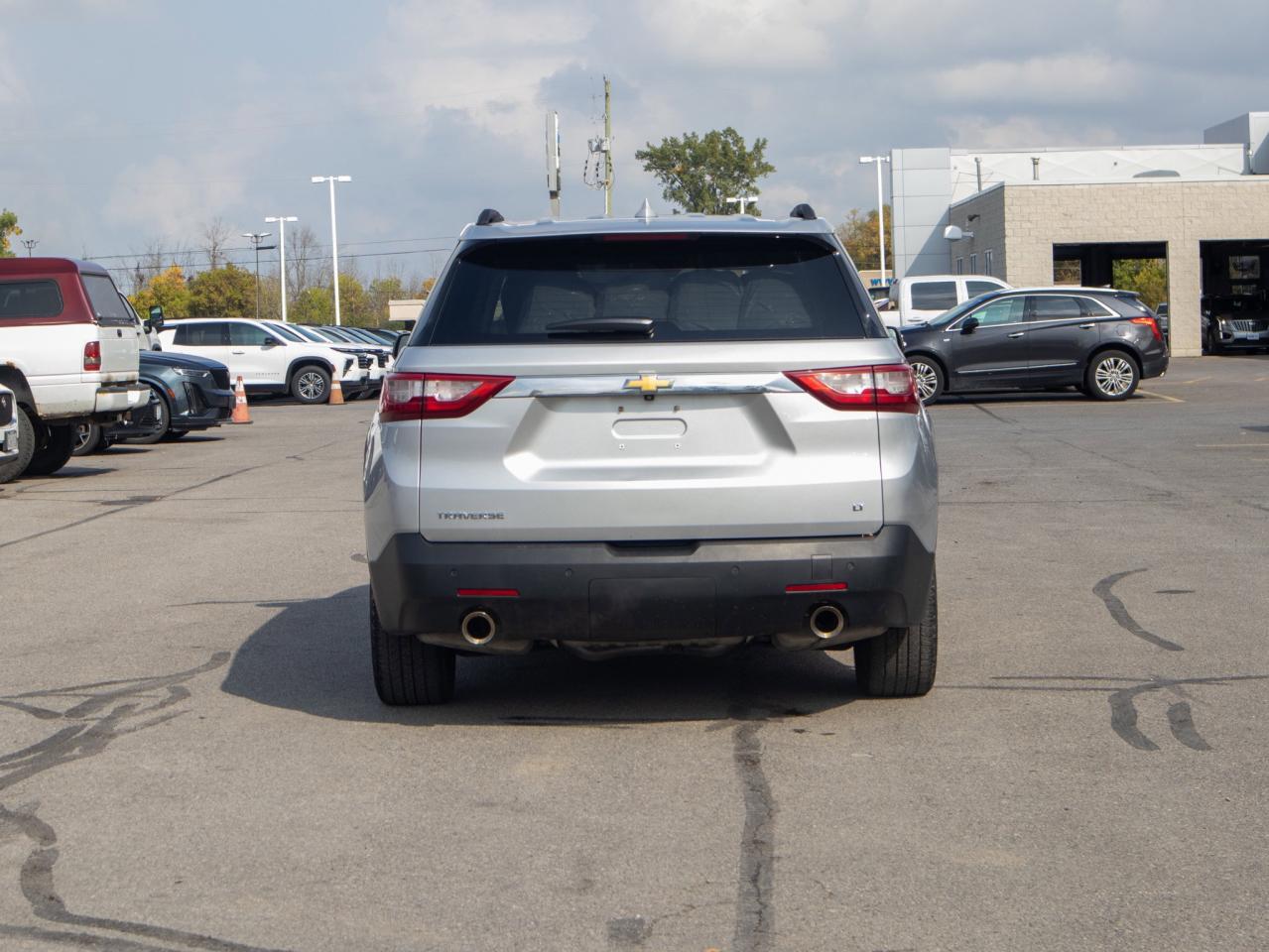 2021 Chevrolet Traverse LT Cloth - Passenger Sensing System Photo