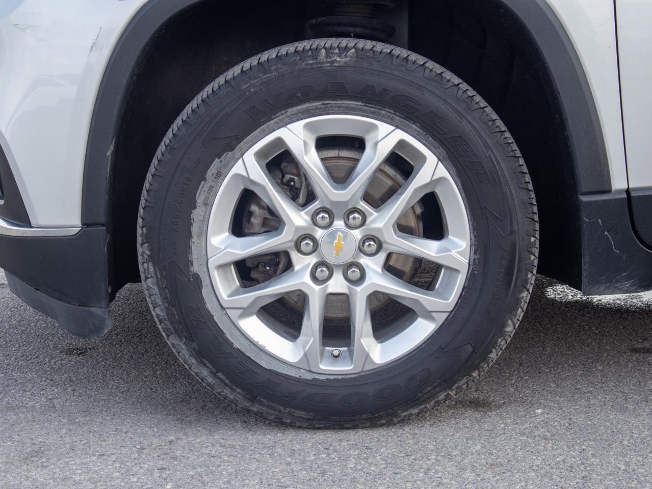 2021 Chevrolet Traverse LT Cloth - Passenger Sensing System Photo