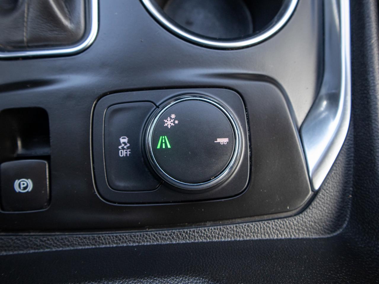 2021 Chevrolet Traverse LT Cloth - Passenger Sensing System Photo