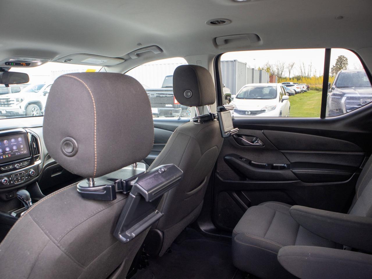 2021 Chevrolet Traverse LT Cloth - Passenger Sensing System Photo