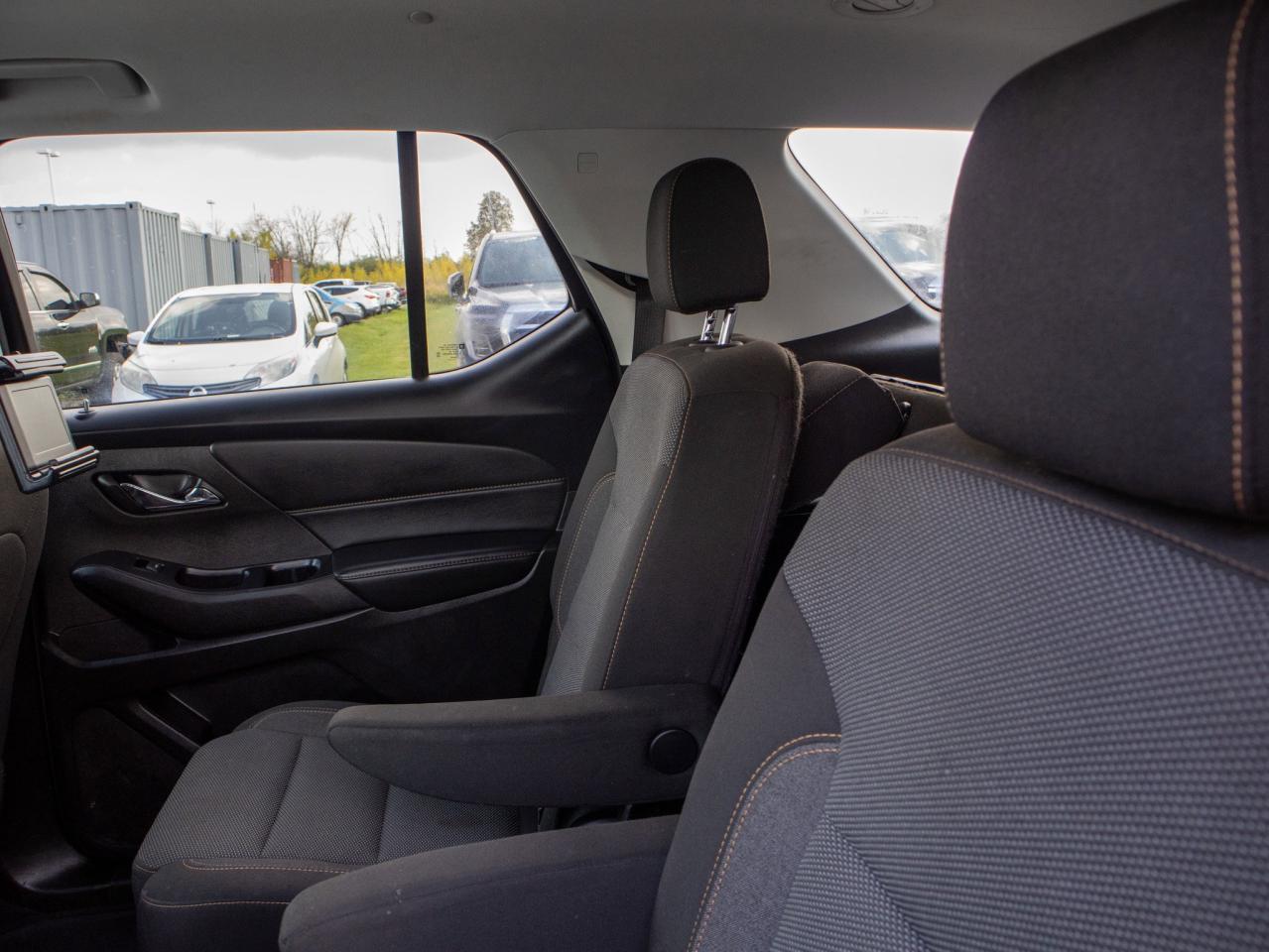 2021 Chevrolet Traverse LT Cloth - Passenger Sensing System Photo