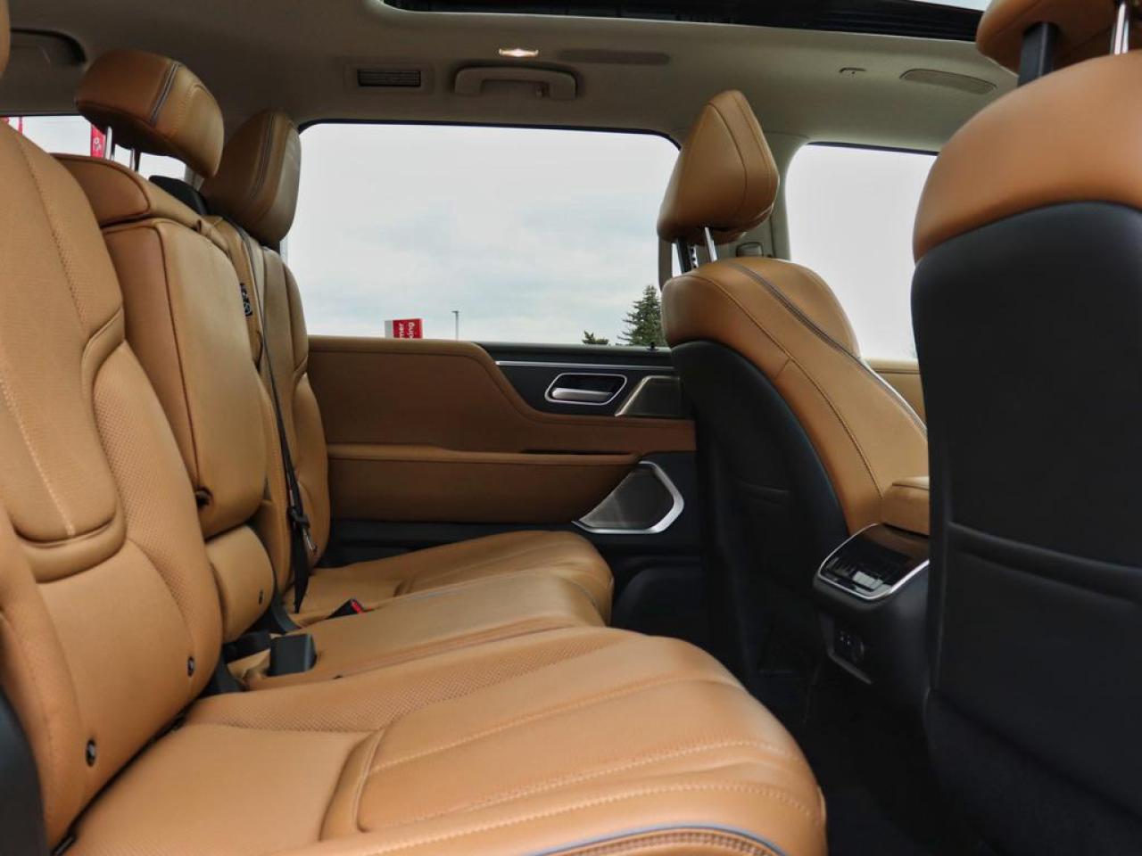 2025 Infiniti QX80 SENSORY  - Massage Seats -  HUD Photo