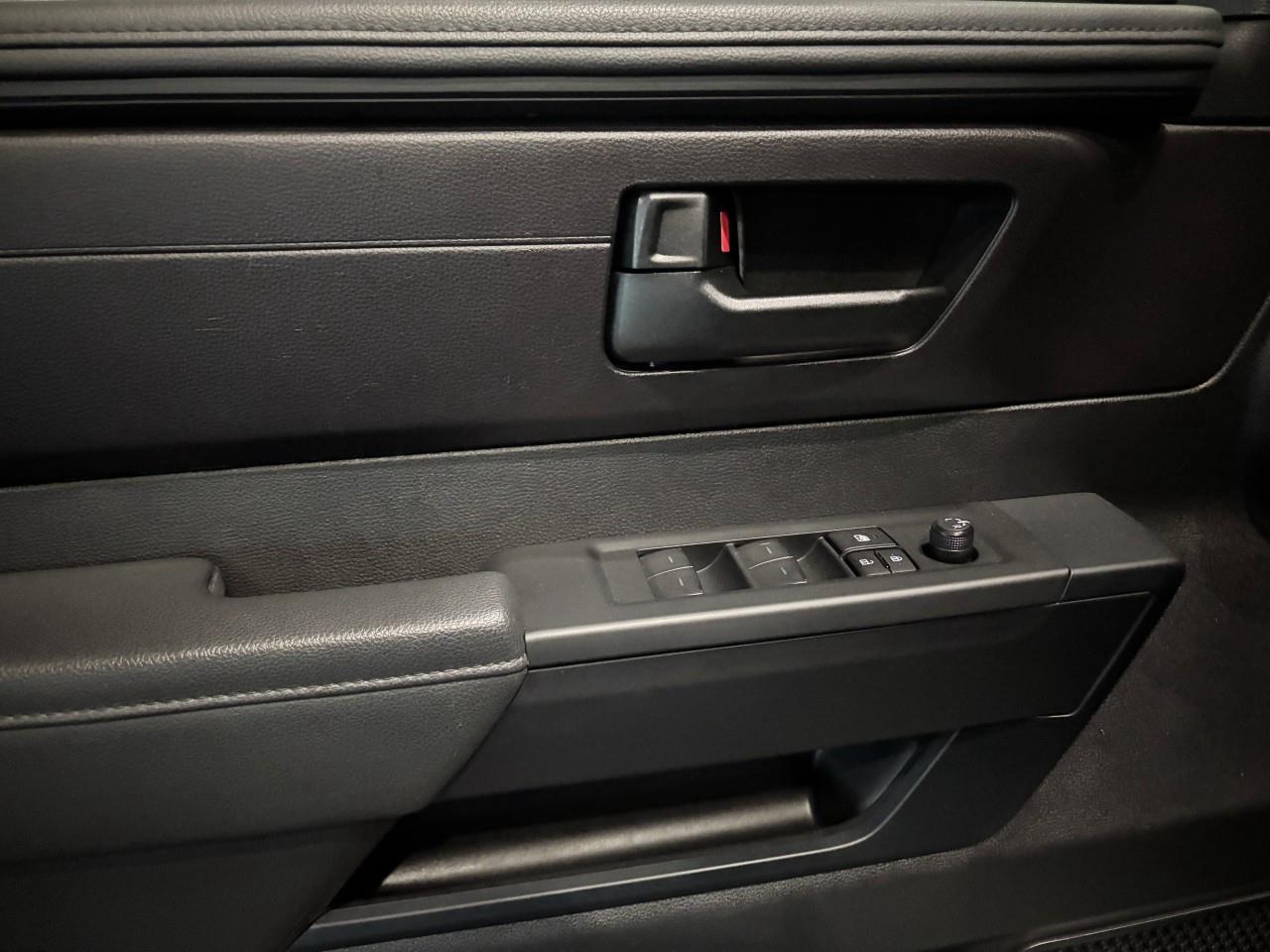 2023 Toyota Tundra SR Photo