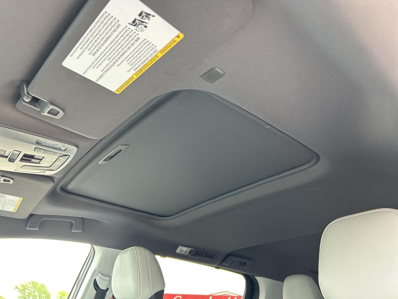 2021 Toyota Sienna XSE 7-PASS, HYBRID, CLEAN CARFAX, SUNROOF, LEATHER Photo