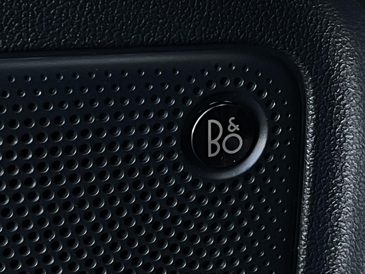 2021 Ford Escape TITANIUM AWD   Leather   Pano Roof   Navi Photo