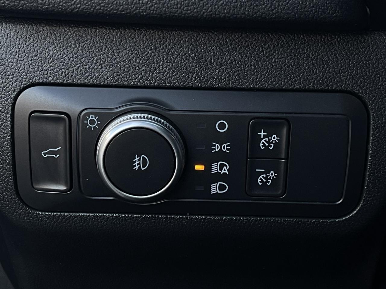 2021 Ford Escape TITANIUM AWD   Leather   Pano Roof   Navi Photo