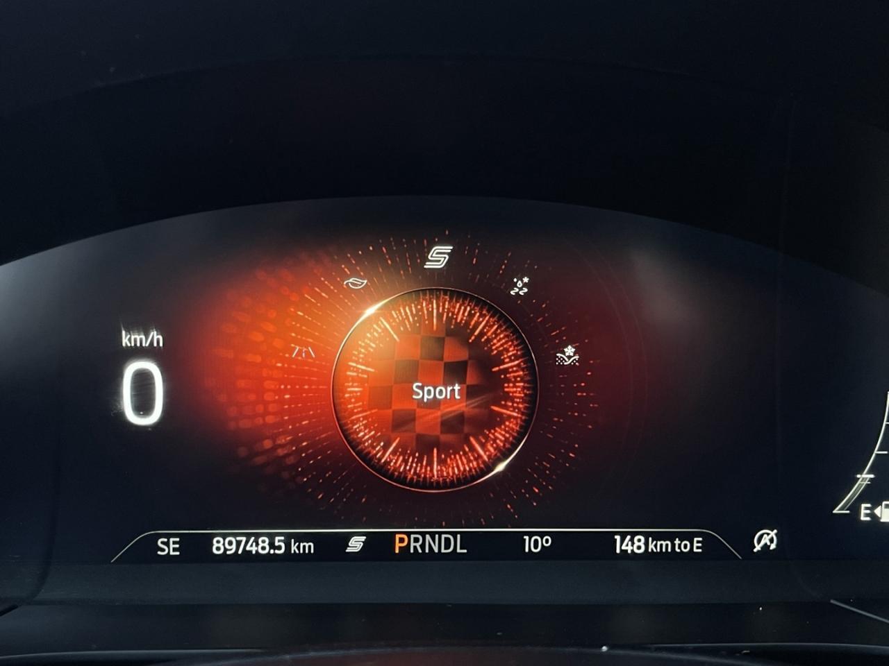 2021 Ford Escape TITANIUM AWD   Leather   Pano Roof   Navi Photo