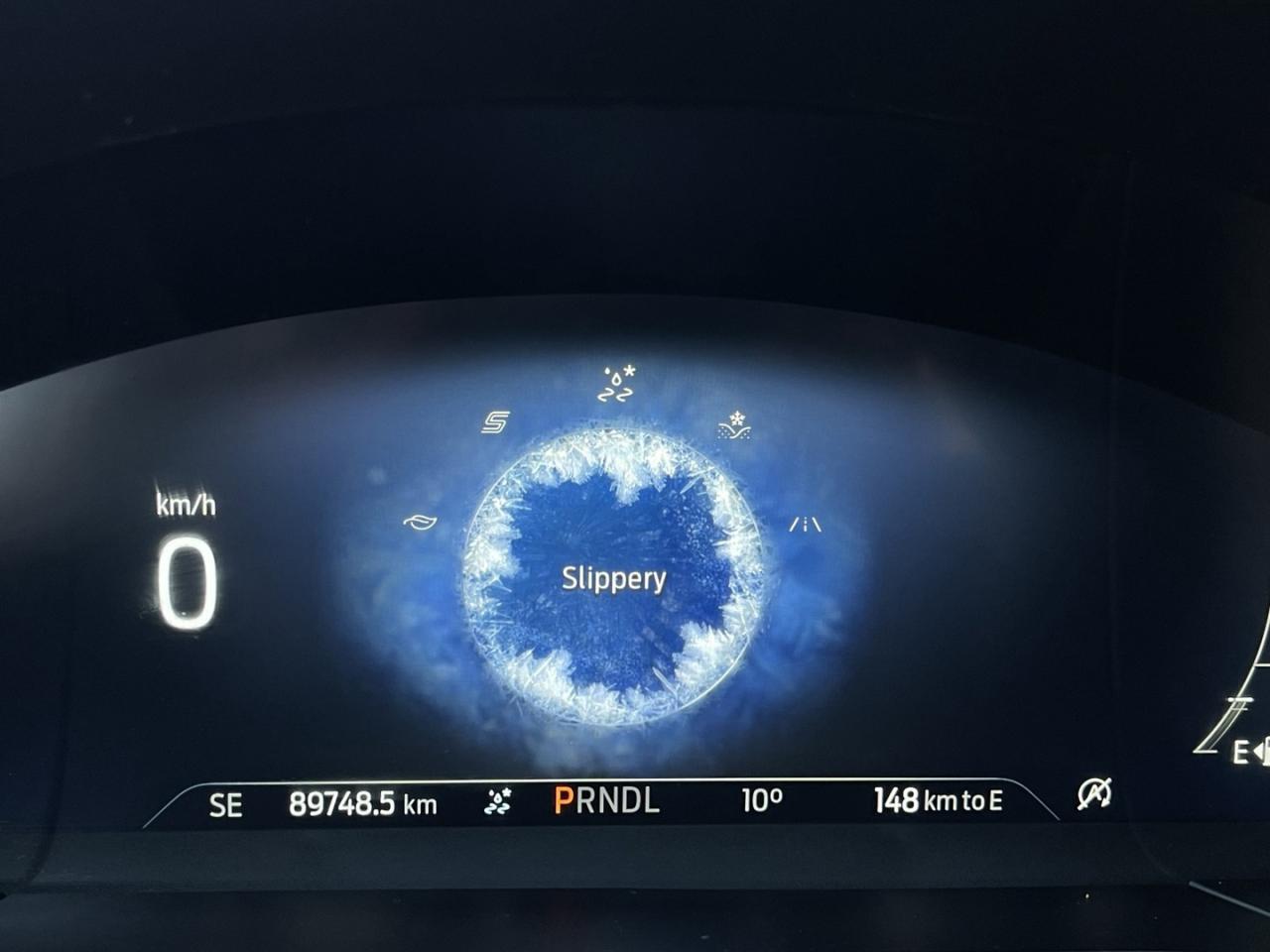 2021 Ford Escape TITANIUM AWD   Leather   Pano Roof   Navi Photo