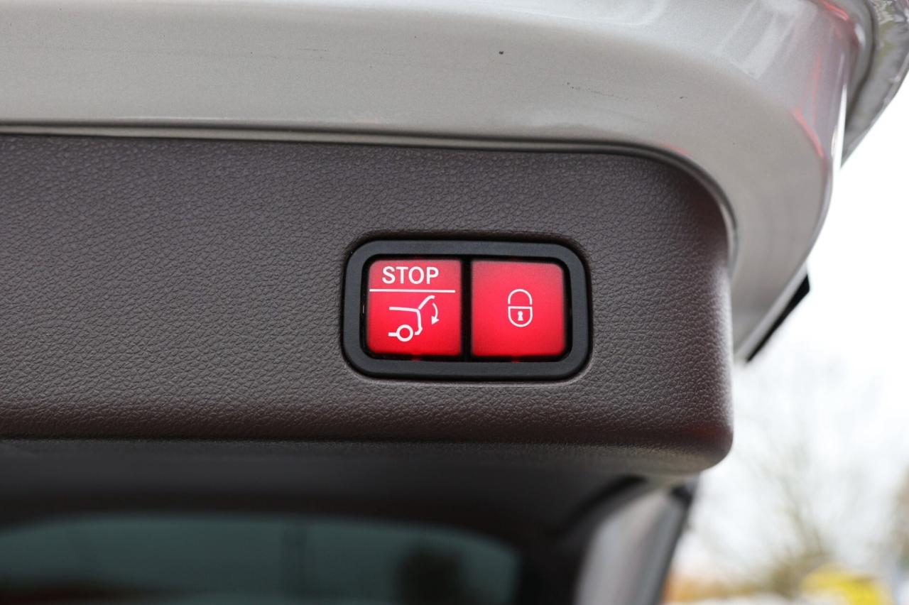 2016 Mercedes-Benz GLE-Class GLE-350-DIESEL-4MATIC/NAV/CARPLAY/360 CAM/BLIS/MEM Photo