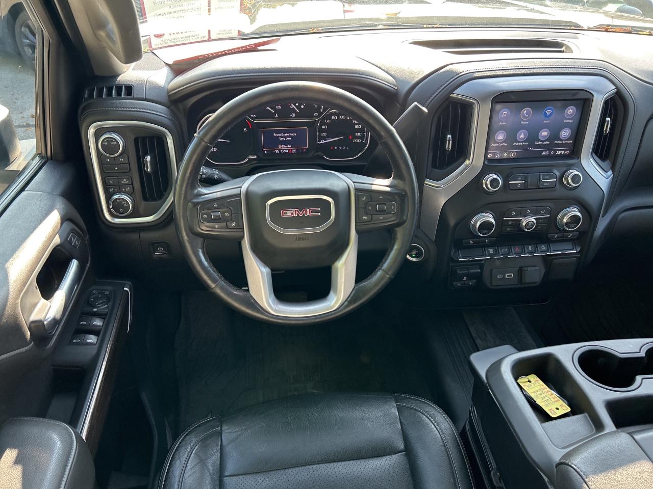 2021 GMC SIERRA 2500HD SLE, DIESEL, CLEAN CARFAX, REMOTE START, LEATHER! Photo