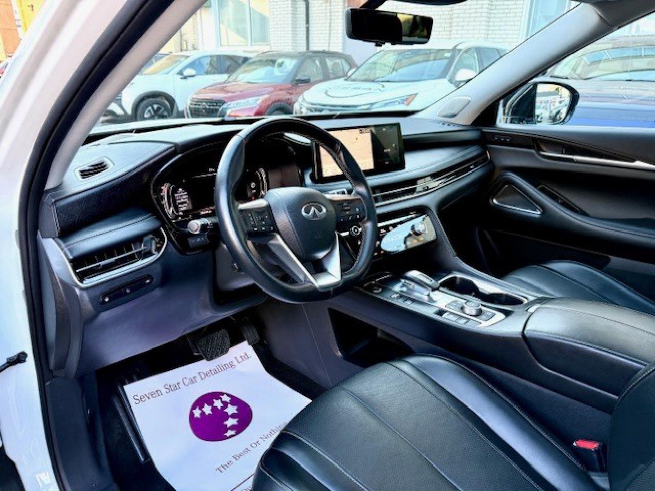 2023 Infiniti QX60 SENSORY, PRO-PILOT, HUD, 3-ZONE CLIMATE, BOSE Photo