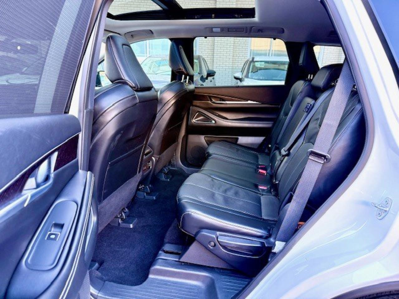 2023 Infiniti QX60 SENSORY, PRO-PILOT, HUD, 3-ZONE CLIMATE, BOSE Photo