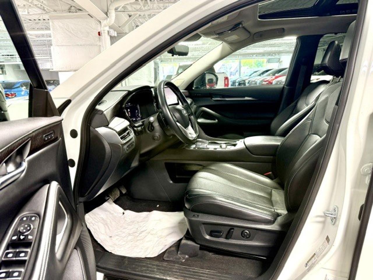 2023 Infiniti QX60 Sensory w/o Tow 4dr All-Wheel Drive Photo