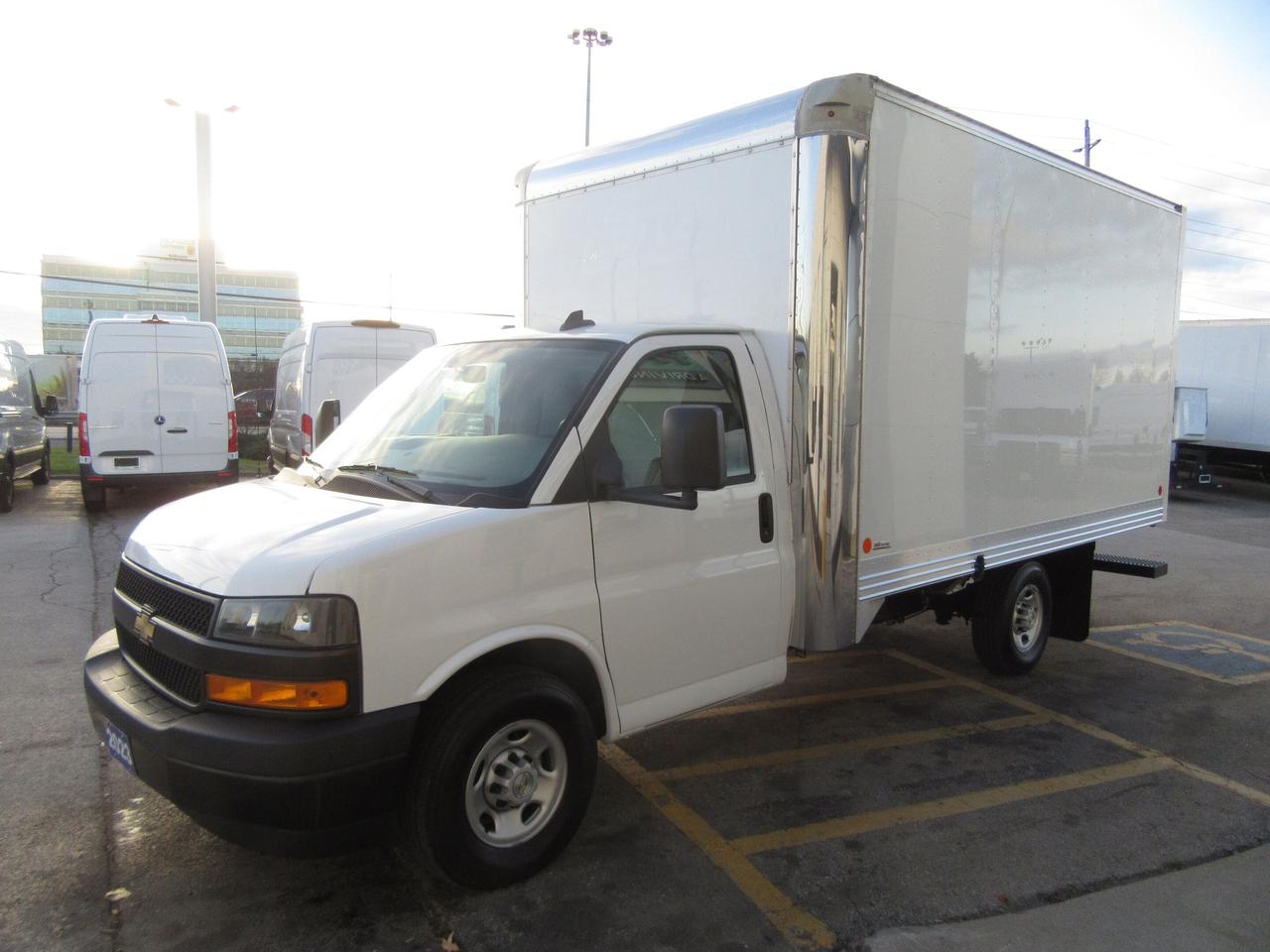 2023 Chevrolet Express 3500 GAS 14FT ALUMINUM CUBE VAN WITH ROLLOUT RAMP Photo