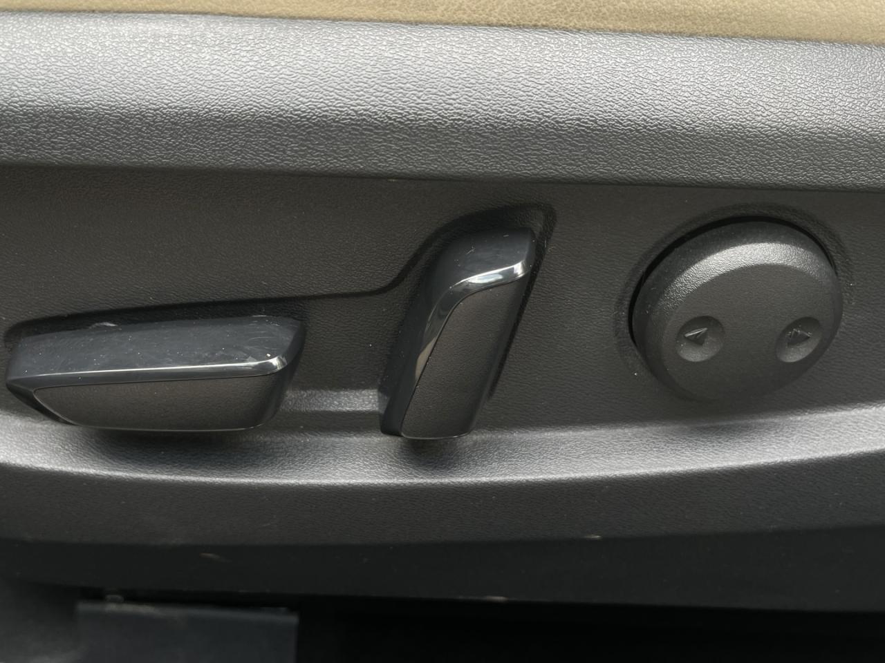 2021 Infiniti QX50 Essential Pearl White AWD   360 Cam   Pro Pilot As Photo