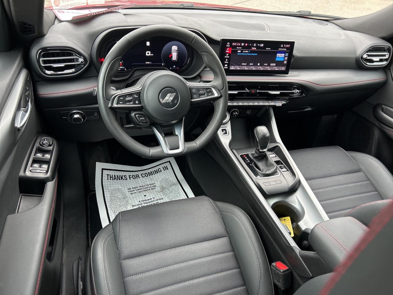 2023 Dodge Hornet GT, REMOTE START, CLEAN CARFAX, BACK UP CAMERA! Photo